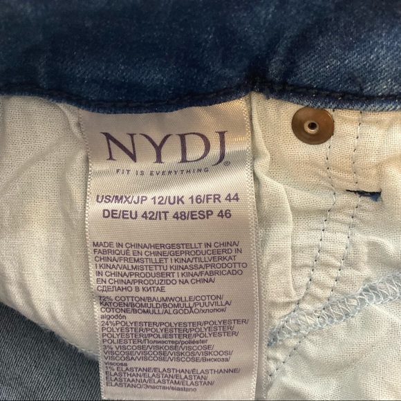 NYDJ MARILYN STRAIGHT JEANS WITH LIFT X TUCK TECHNOLOGY SIZE 12 - Picture 15 of 16